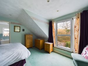 Bedroom- click for photo gallery